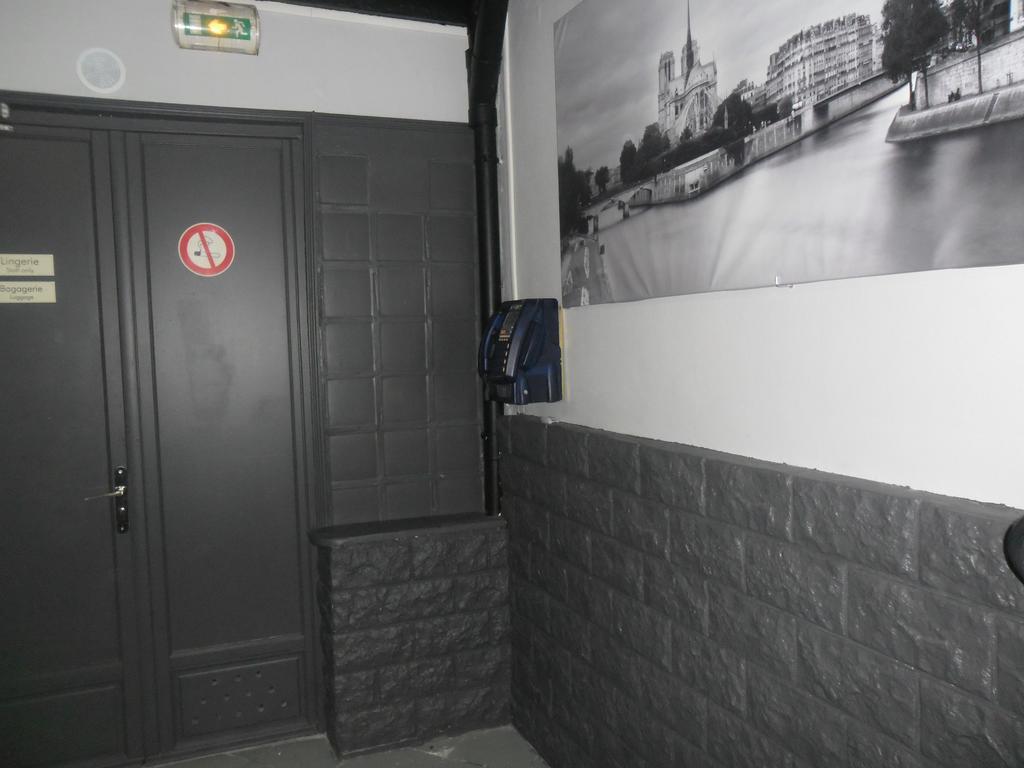 Hipotel Paris Montmartre Gare Du Nord Bagian luar foto